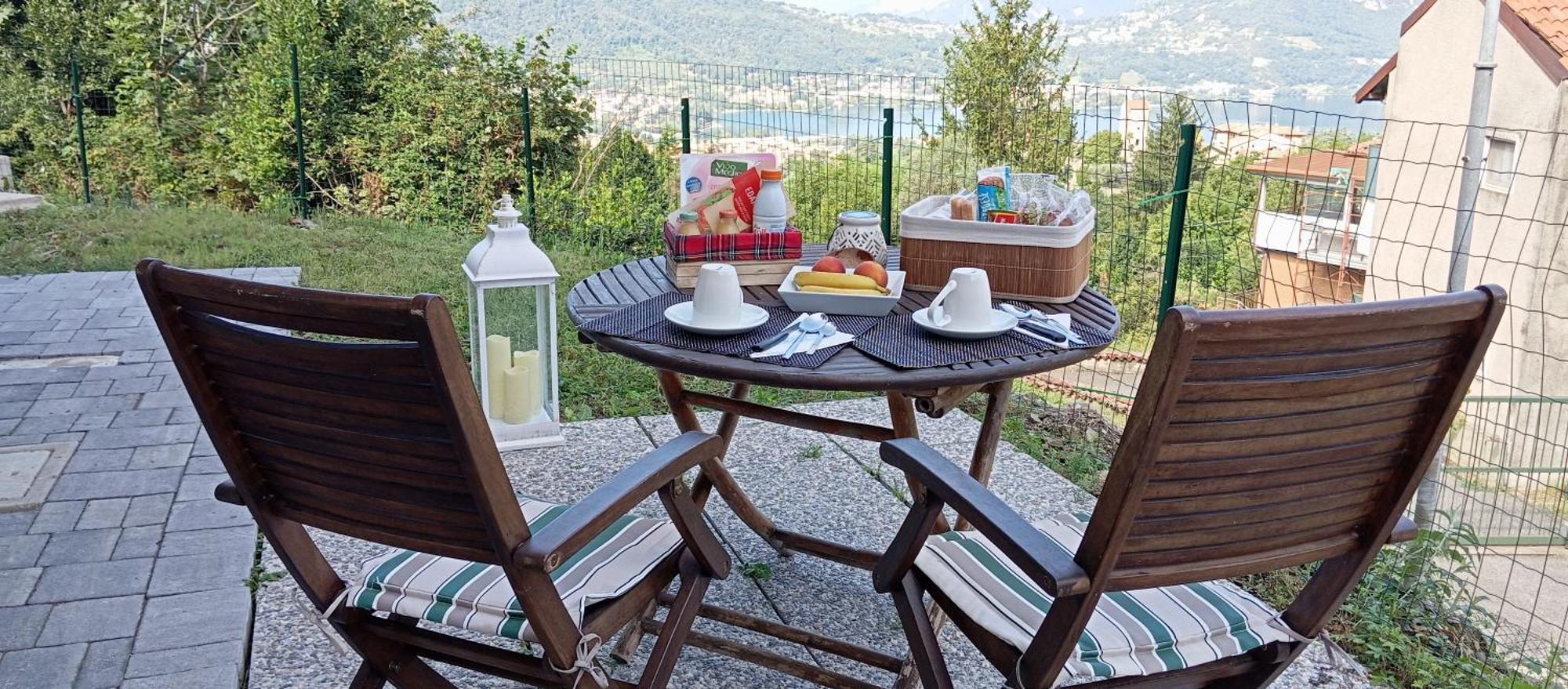 La Dimora Dei Due Laghi Bed and Breakfast Calolziocorte Eksteriør billede