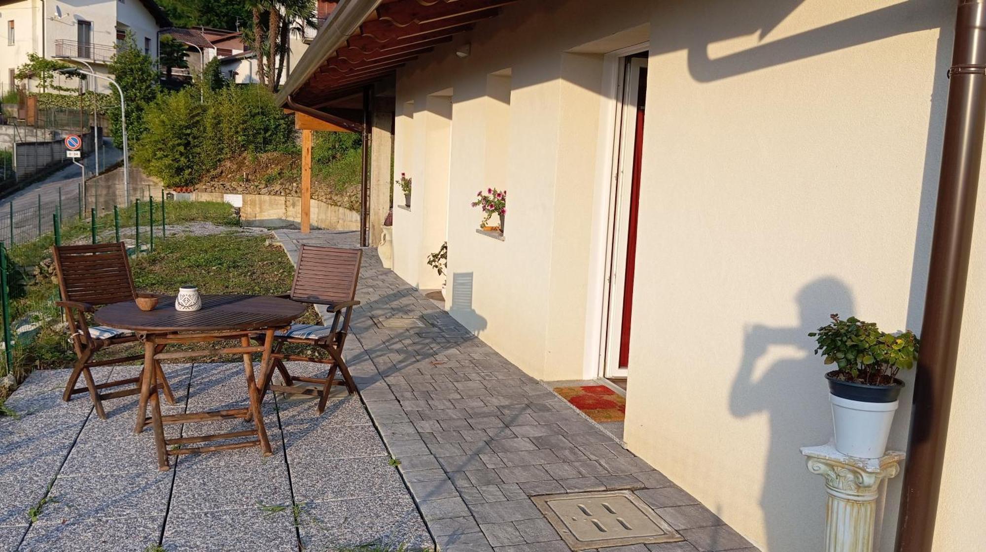 La Dimora Dei Due Laghi Bed and Breakfast Calolziocorte Eksteriør billede